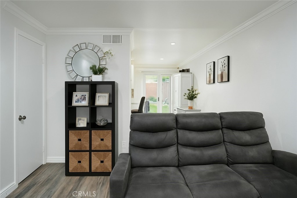 8514 Elburg Boulevard C