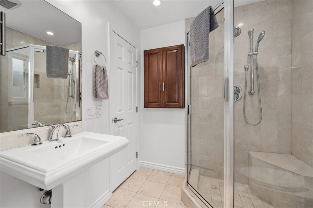 4314 Manchester Place