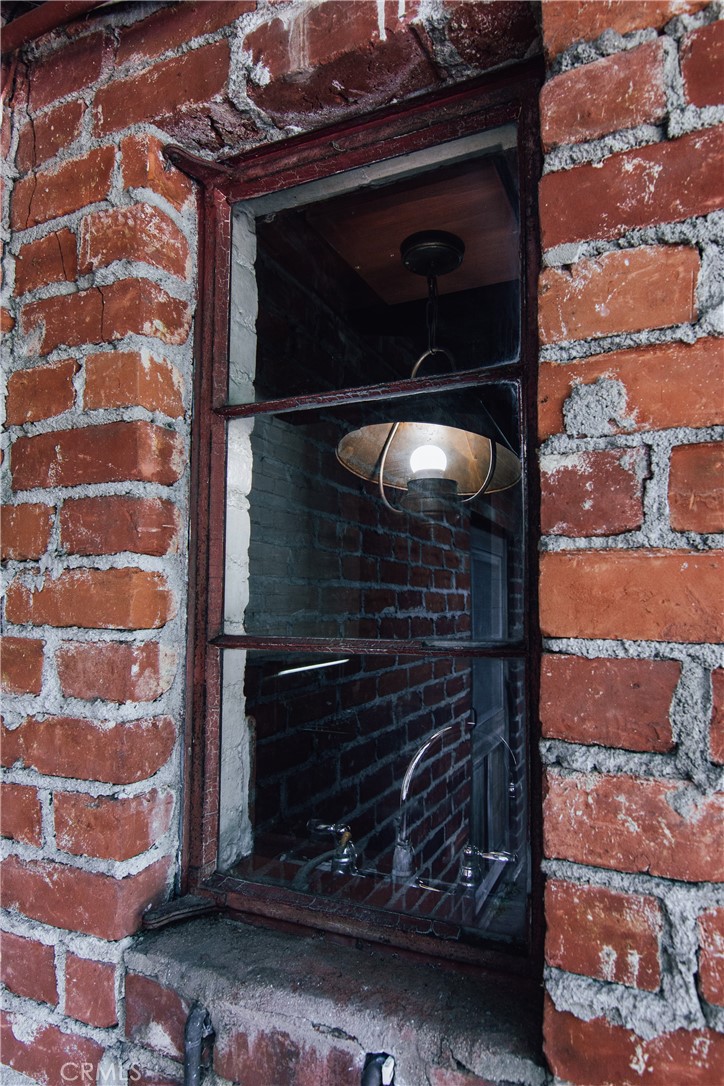 4405 Carpenter Avenue