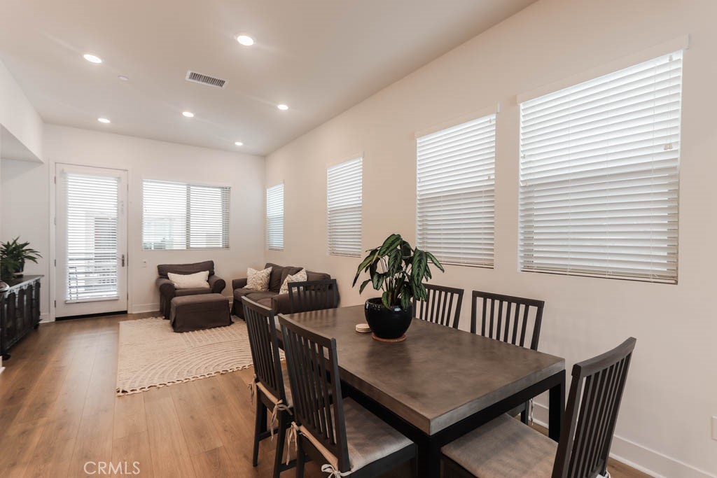 1682 Lexington Lane