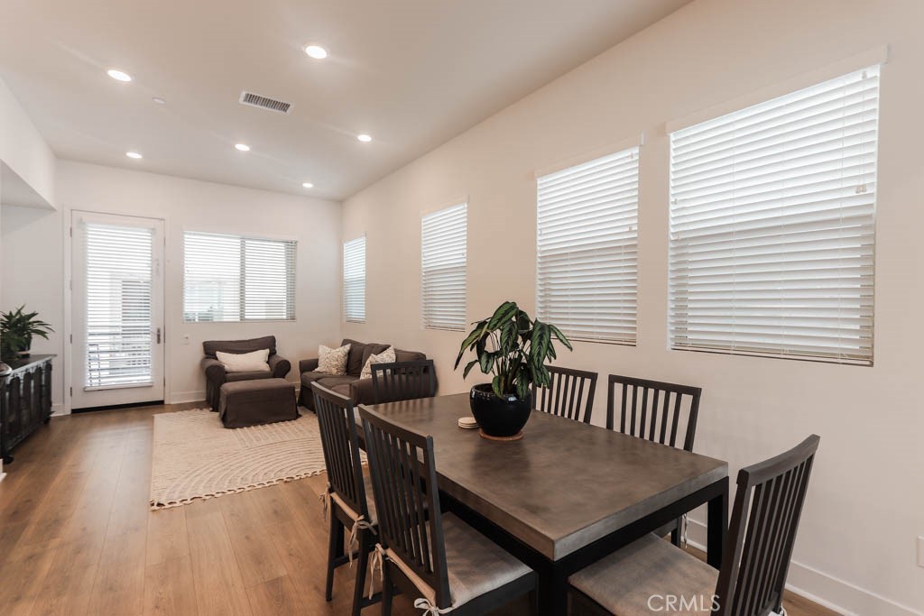 1682 Lexington Lane