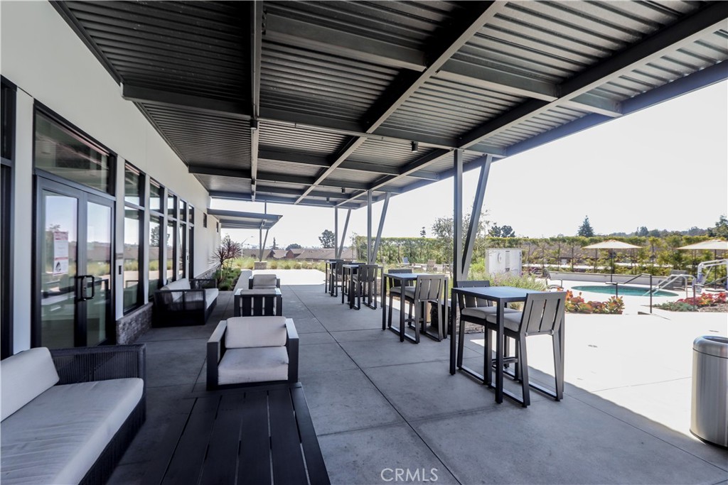 1682 Lexington Lane