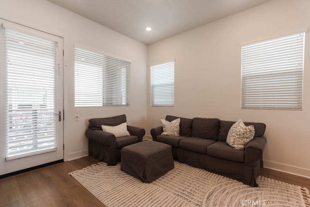 1682 Lexington Lane