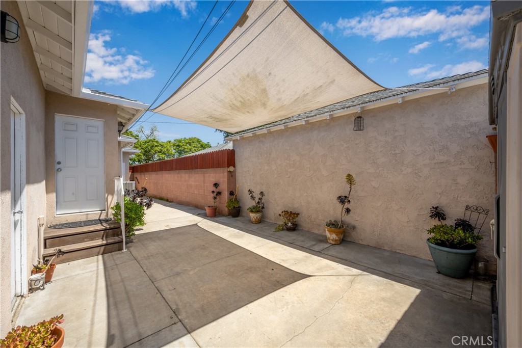 5530 E Mezzanine Way