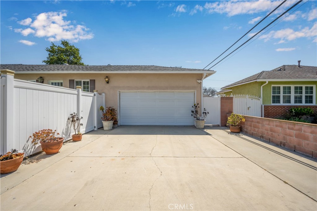 5530 E Mezzanine Way