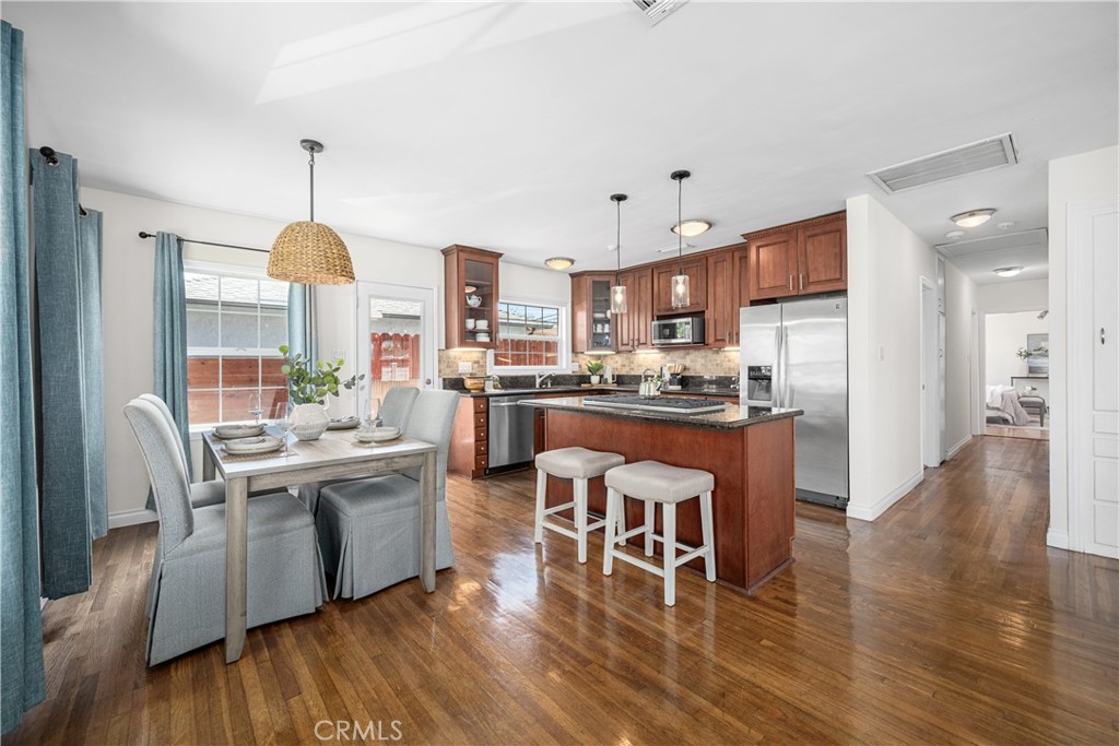 5530 E Mezzanine Way