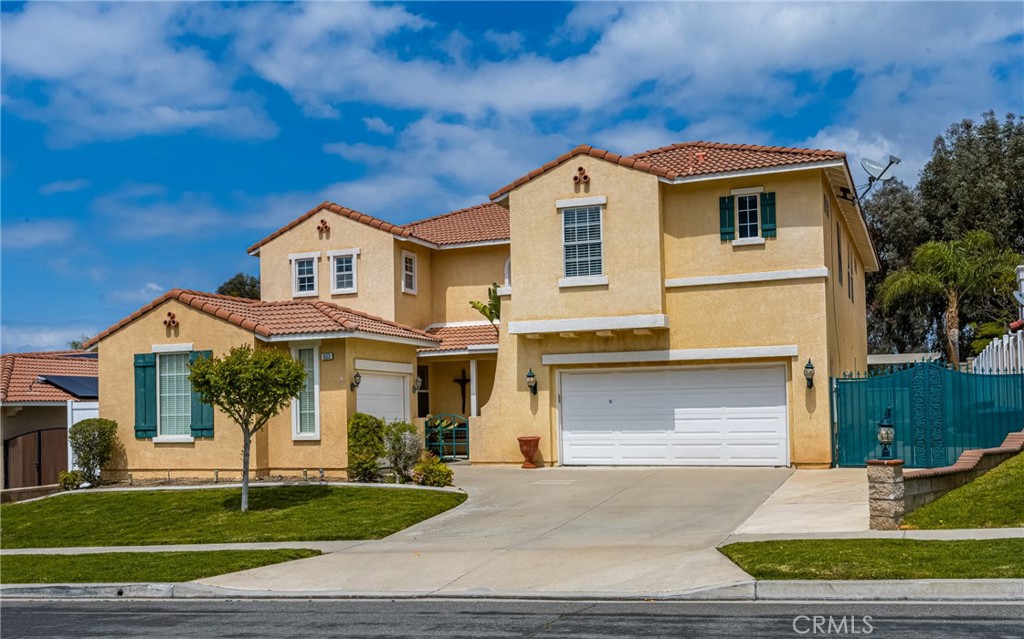 833 West Orange Heights Lane