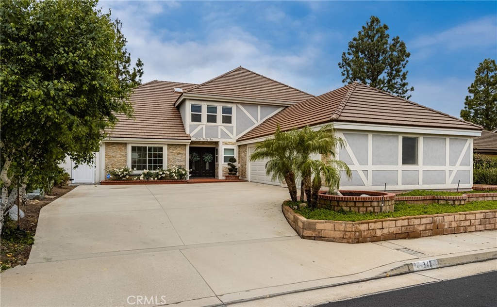 342 S SILVERBROOK DR.