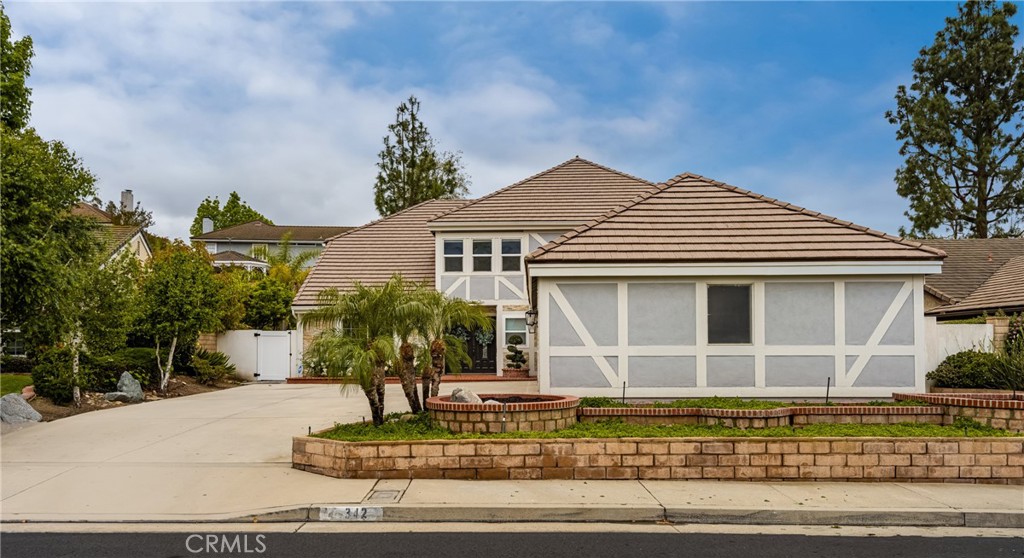 342 S SILVERBROOK DR.