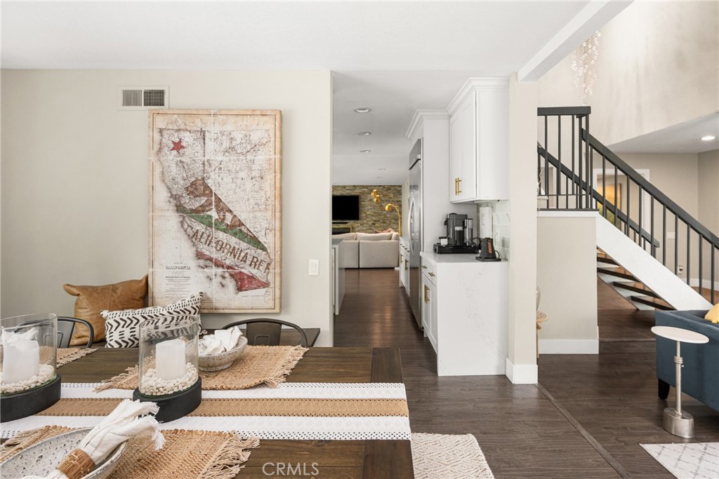 342 S SILVERBROOK DR.