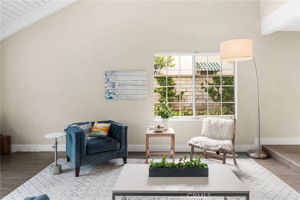 342 S SILVERBROOK DR.