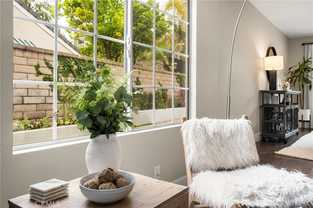 342 S SILVERBROOK DR.