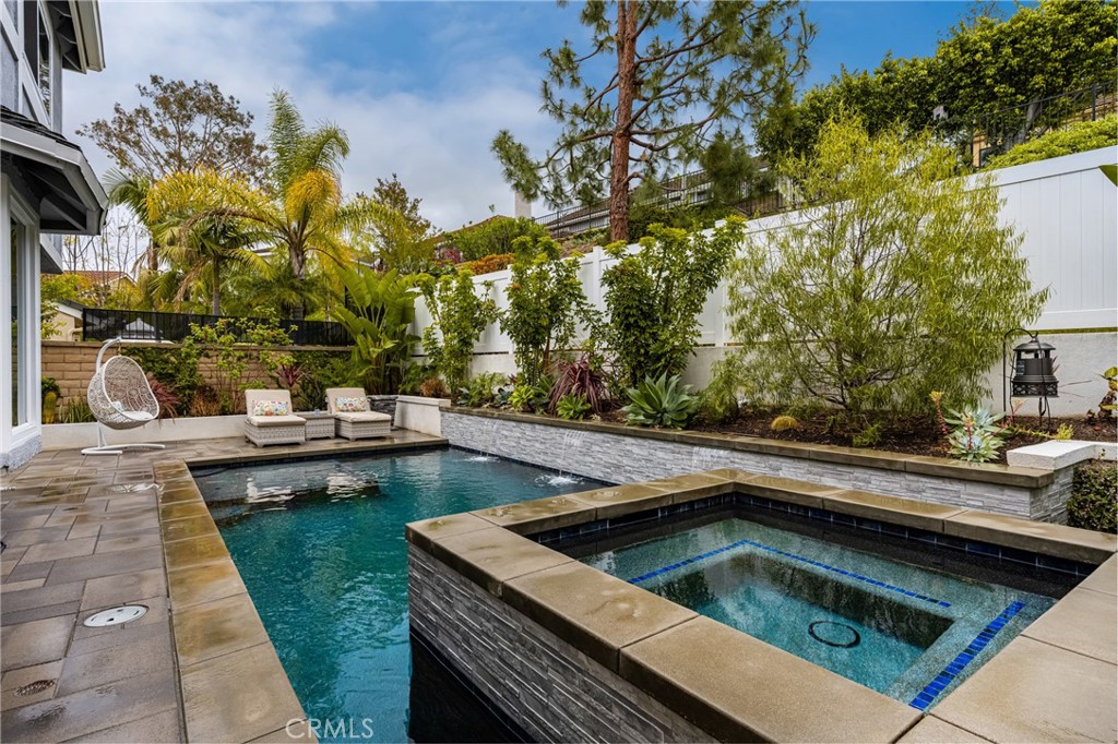 342 S SILVERBROOK DR.