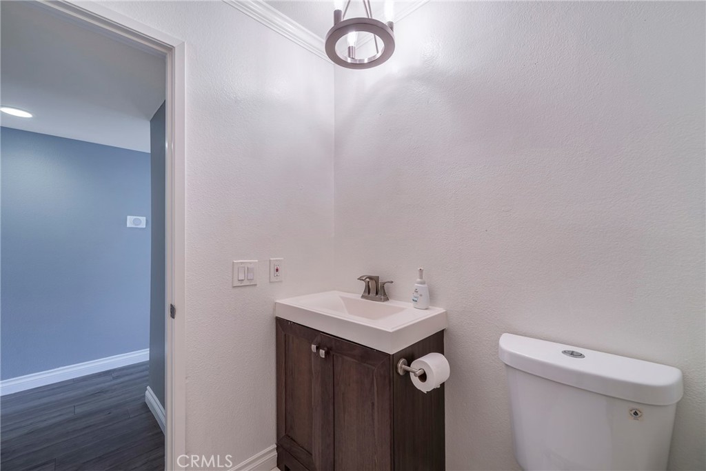 5812 Old Village Road 212