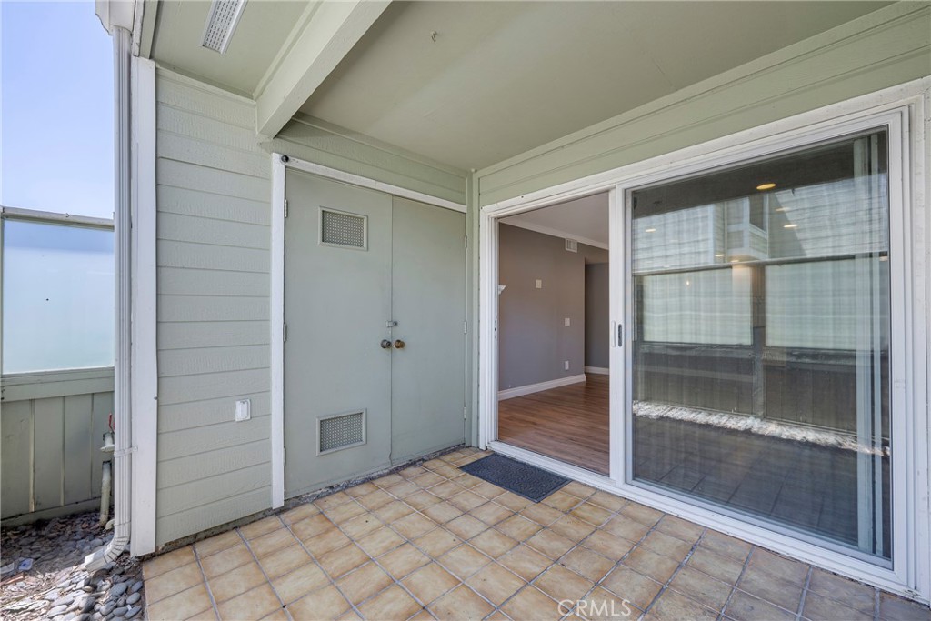 5812 Old Village Road 212