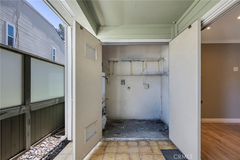 5812 Old Village Road 212