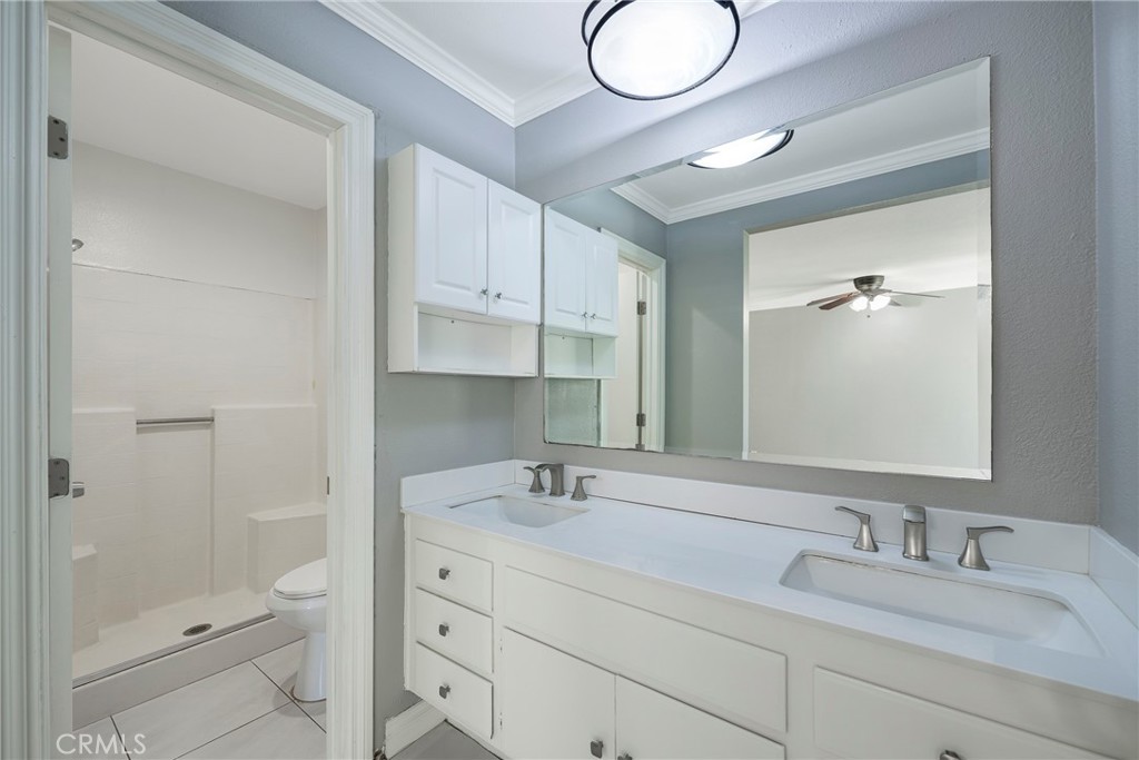 5812 Old Village Road 212