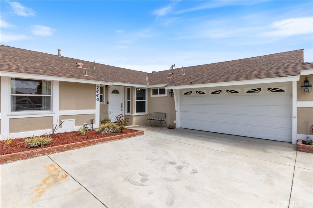 7449 Mckinley Circle