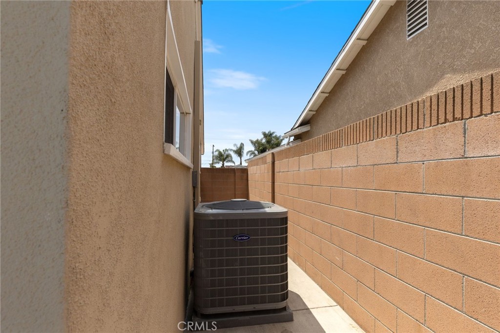 7449 Mckinley Circle