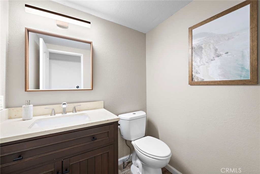 24481 Copper Cliff Court 8