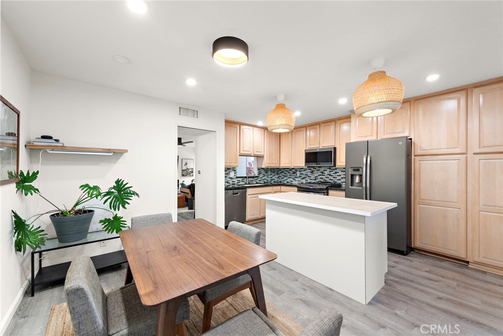 24481 Copper Cliff Court 8