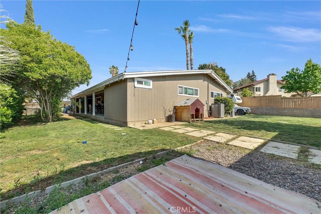 24 S La Salle Street