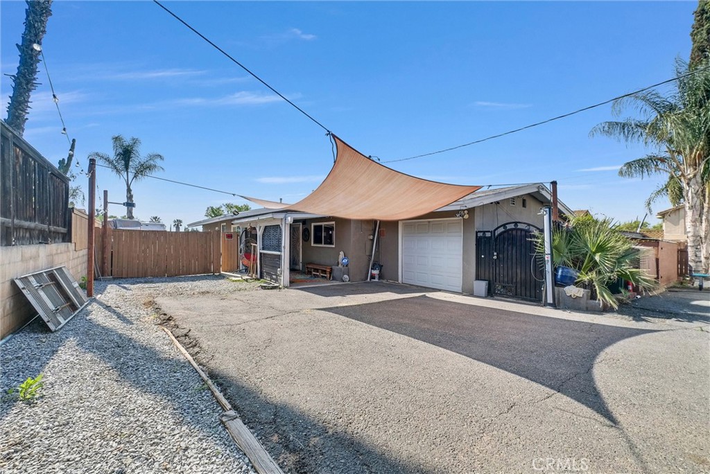 24 S La Salle Street