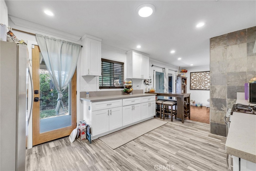 24 S La Salle Street