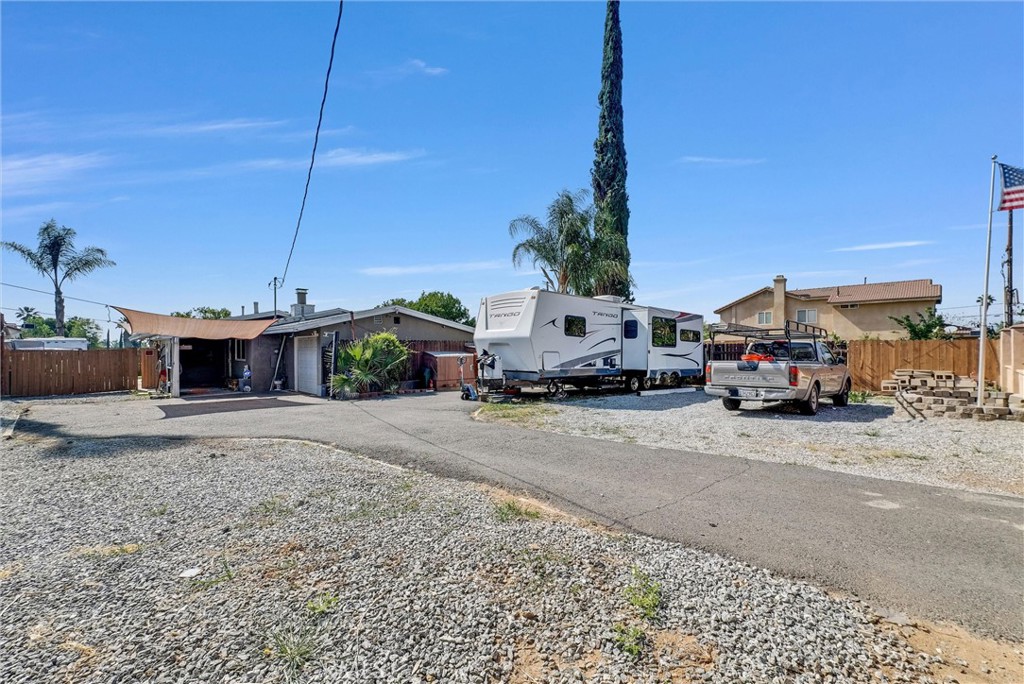 24 S La Salle Street