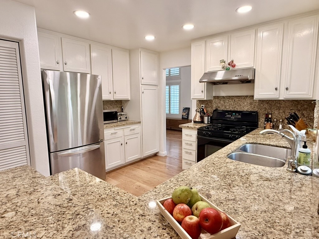 8123 E Candleberry Circle