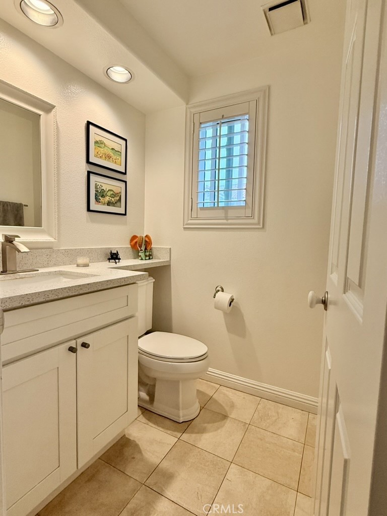 8123 E Candleberry Circle