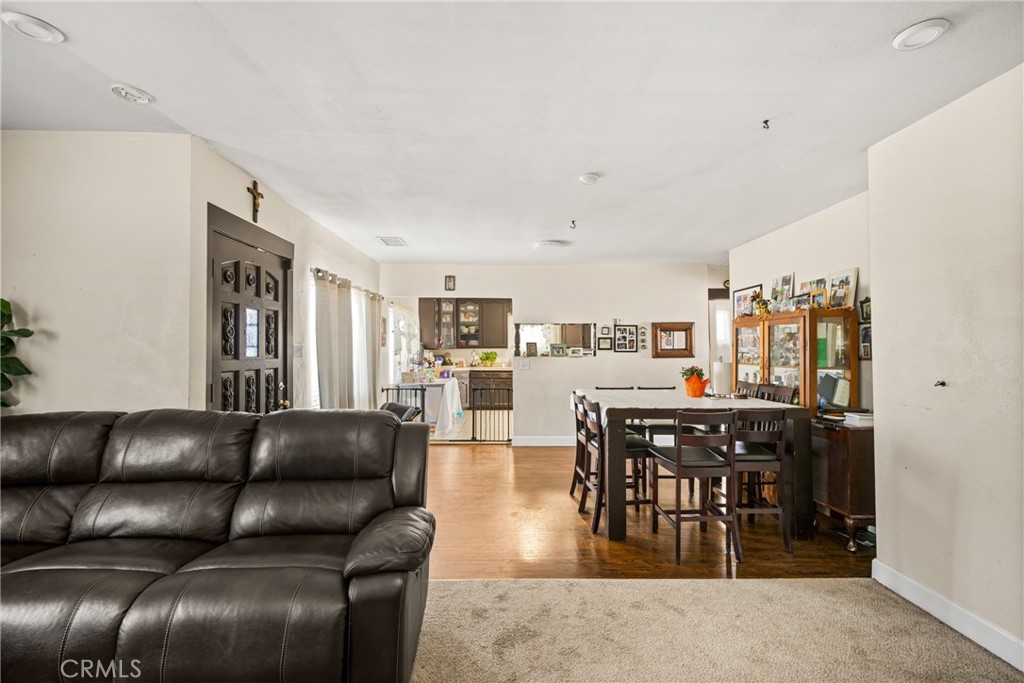 13911 Pacific Avenue