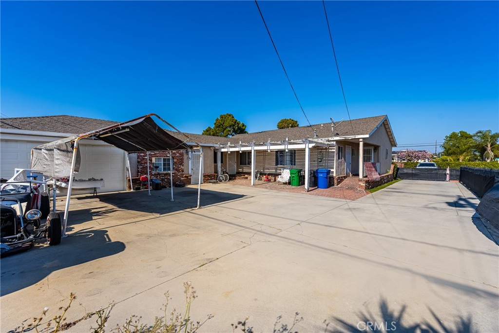 13911 Pacific Avenue