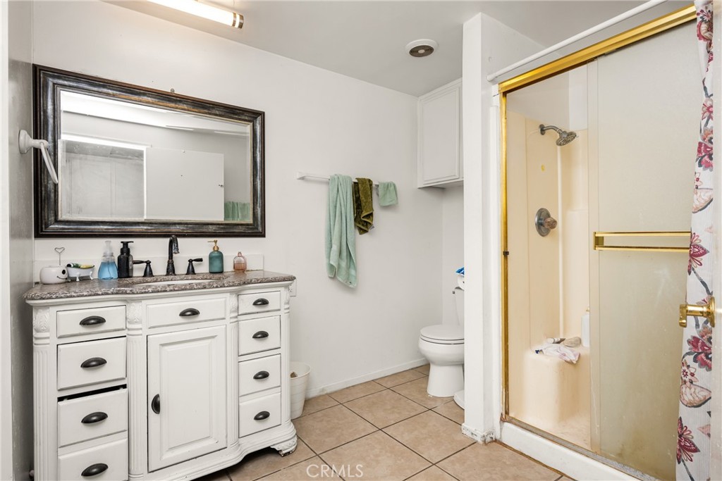 13911 Pacific Avenue