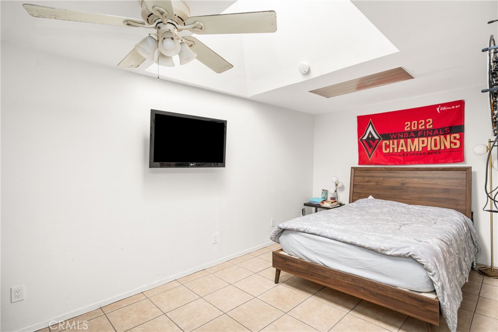 13911 Pacific Avenue