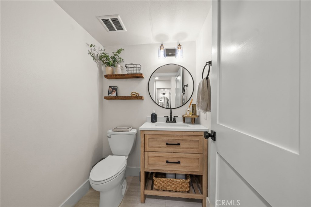 6065 East Camino Manzano