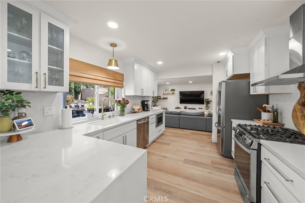 6065 East Camino Manzano