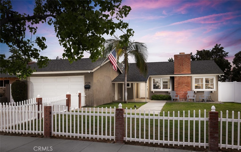 2126 E Adams Avenue