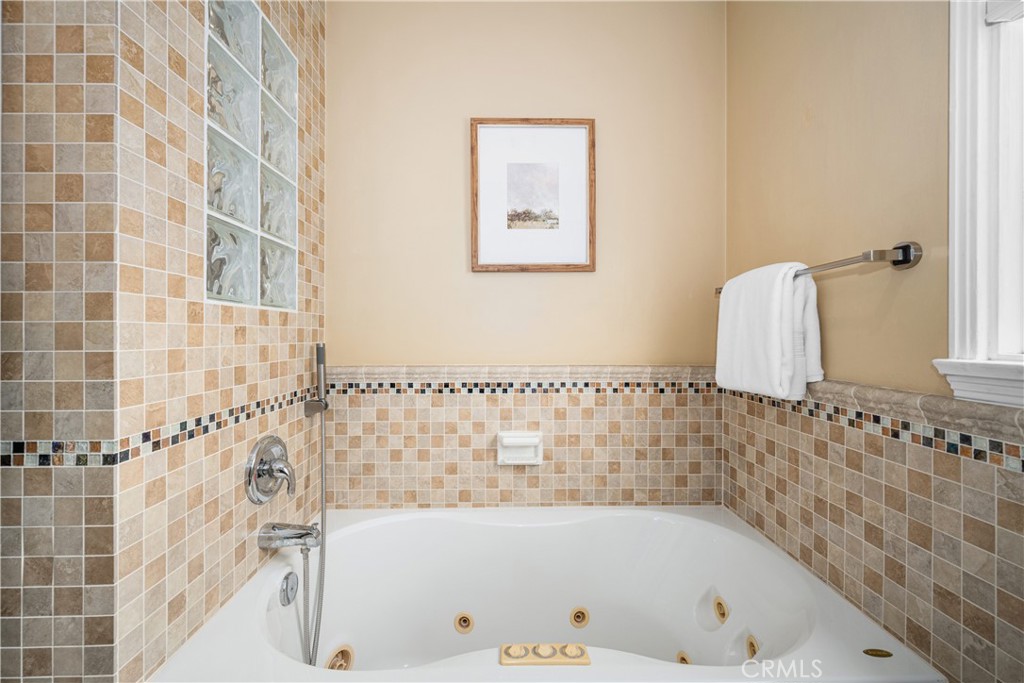 3113 San Anseline Avenue