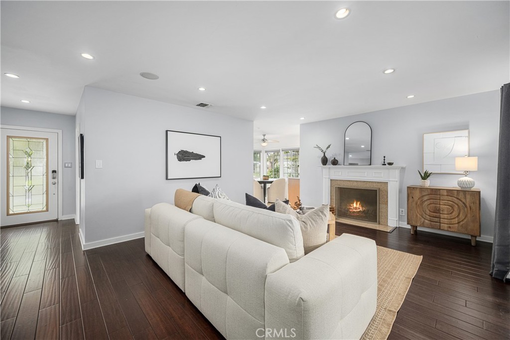 3113 San Anseline Avenue