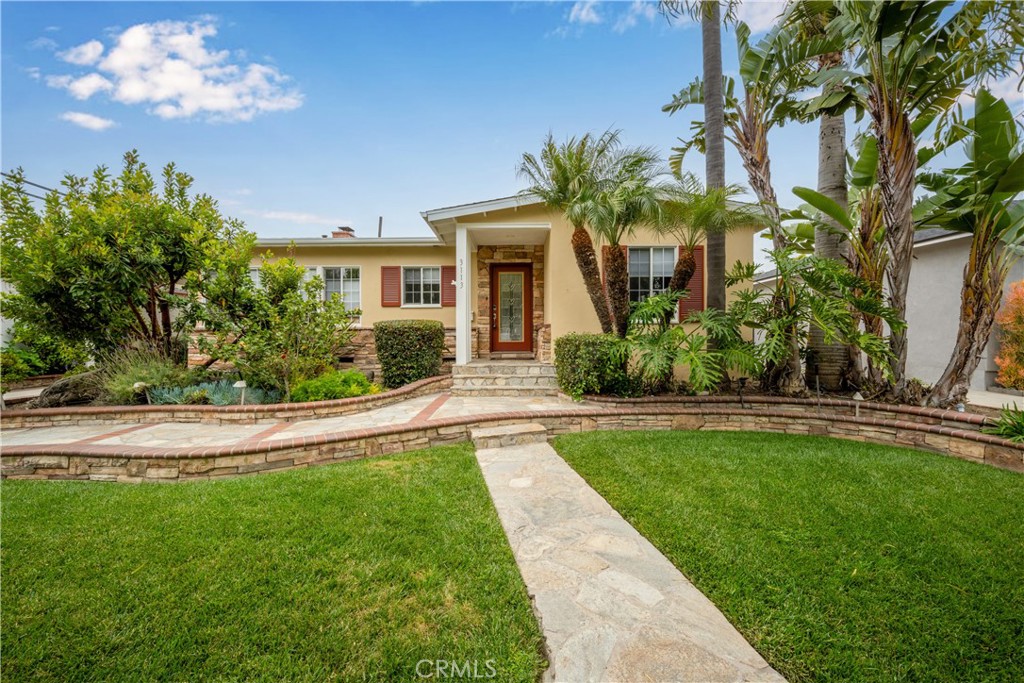 3113 San Anseline Avenue