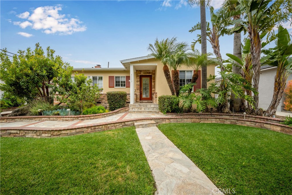 3113 San Anseline Avenue