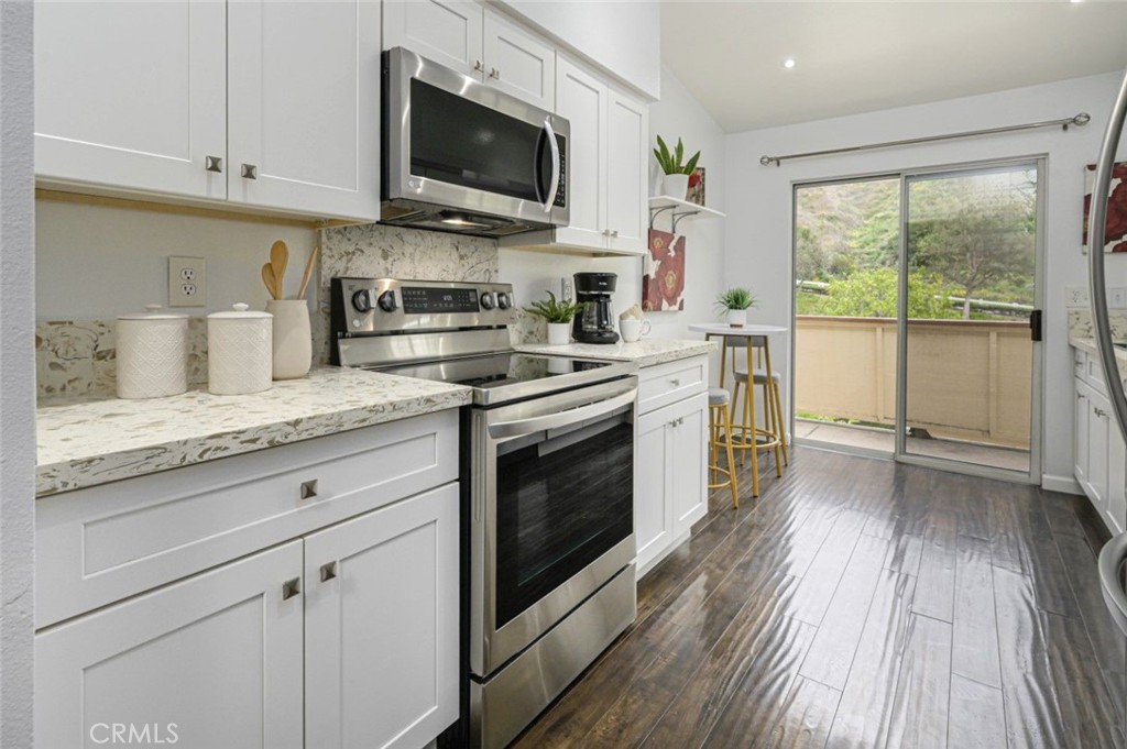 5380 SILVER CANYON Road 9E