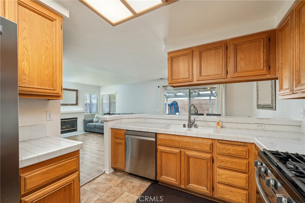 19137 Pemberton Place