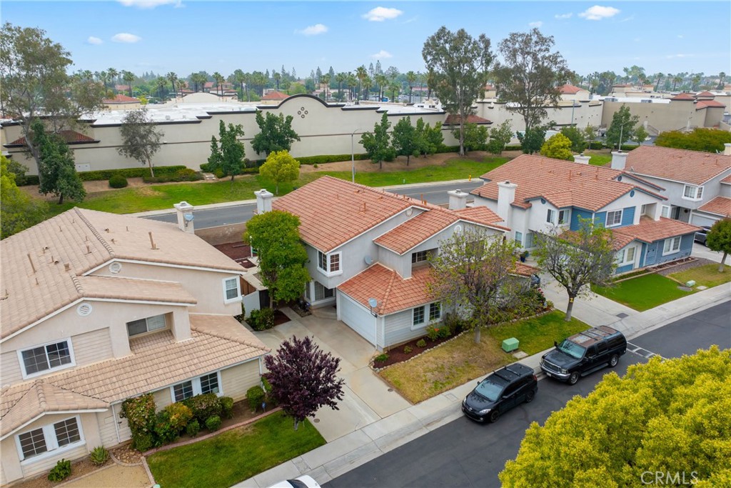 19137 Pemberton Place