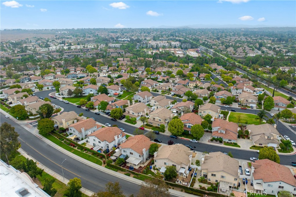 19137 Pemberton Place