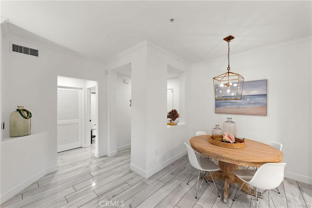 2123 Watermarke Place