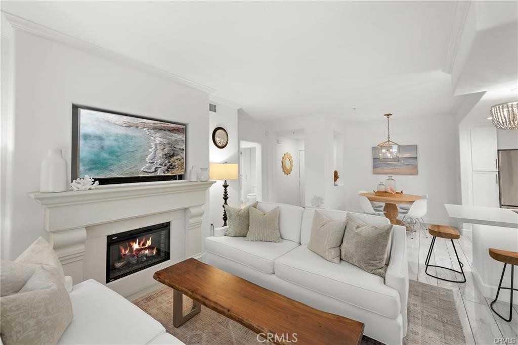 2123 Watermarke Place