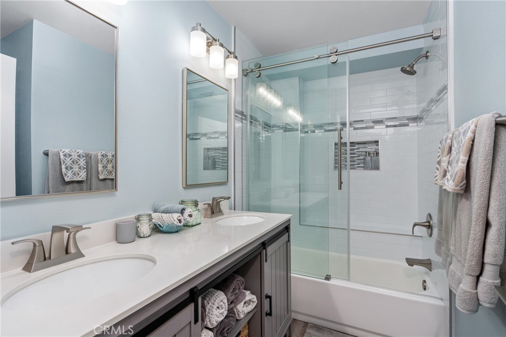 14323 Autumn Hill Lane