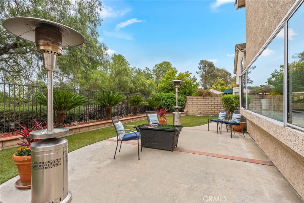 14323 Autumn Hill Lane